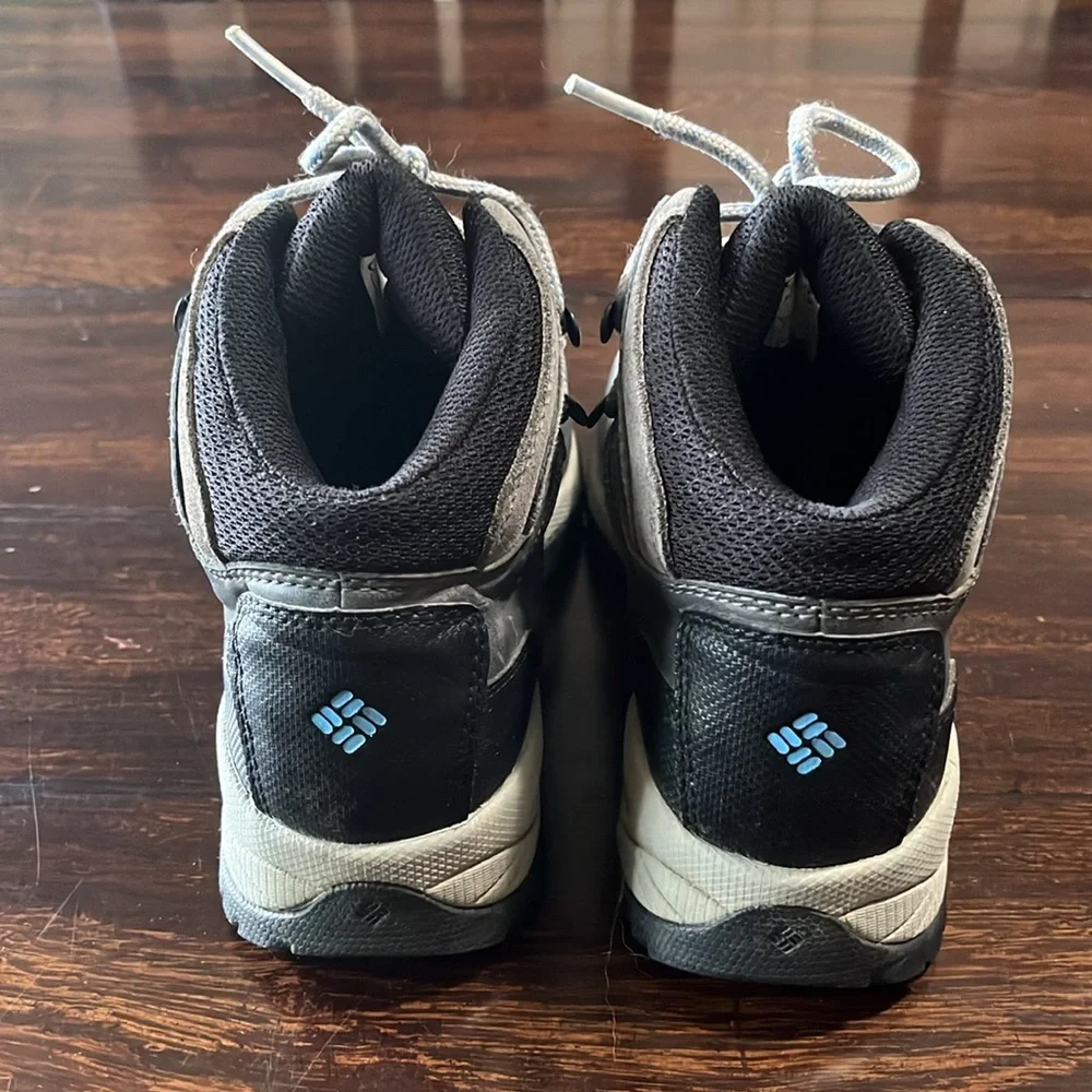 Columbia gray hiking boots - Picture 4 of 8